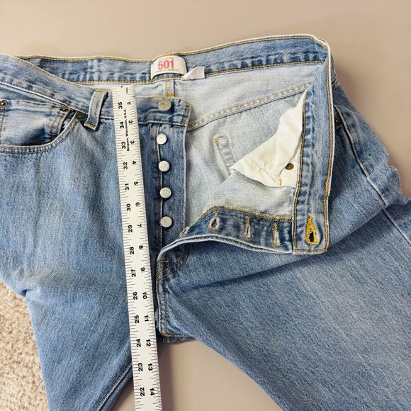 Levis 501 Jeans Mens 36 X 30 Button Fly Straight Leg Medium Wash Blue Denim - Picture 10 of 10